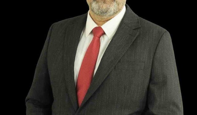 Serik Belediye Başkanı Kadir Kumbul CHP'den istifa etti