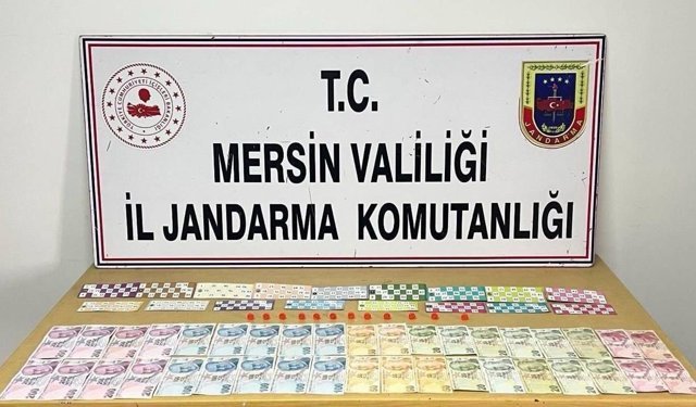 Silifke'de depoya kumar baskını: 21 kişi suçüstü yakalandı