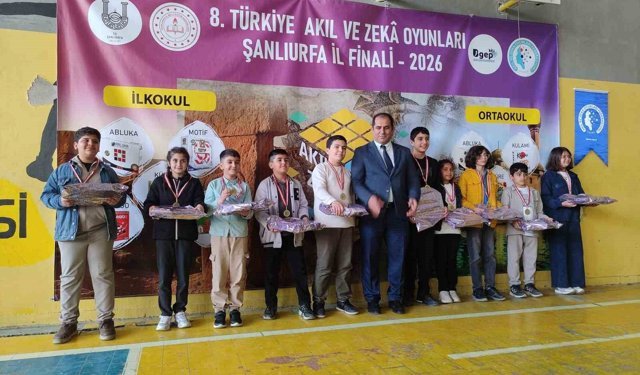 Siverekli öğrenciler zeka oyunları turnuvasında dereceye girdi