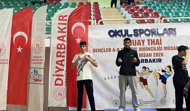 Siverekli sporcu Muay-Thai Türkiye Şampiyonası'nda ikinci oldu