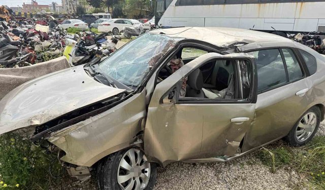 Tarsus'ta feci kaza: 2 ölü, 2 yaralı