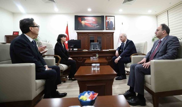 TBMM Başkanı Kurtulmuş, Koreli milletvekilini tedavi gördüğü hastanede ziyaret etti