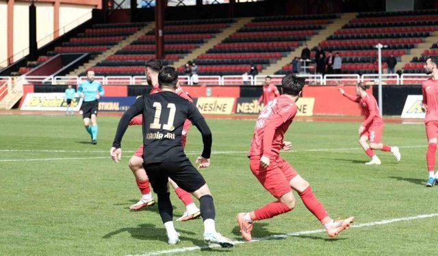 TFF 2. Lig: Kastamonuspor: 2 - Karaman FK: 2