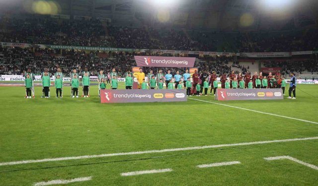 Trendyol Süper Lig: Konyaspor: 0 - Trabzonspor: 0 (Maç devam ediyor)