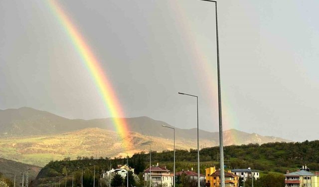 Tunceli'de gökkuşağı görsel şölen sundu