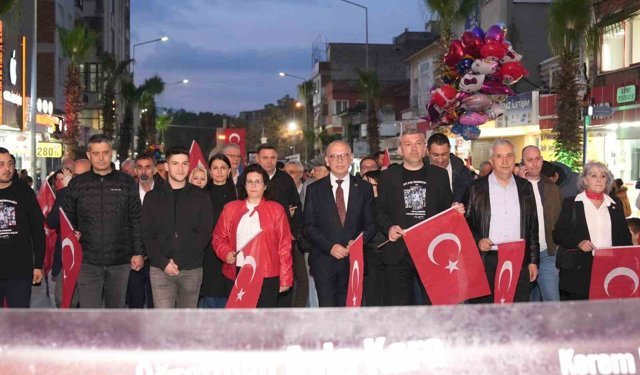 Turgutlu'da 'Sessiz Saygı' korteji