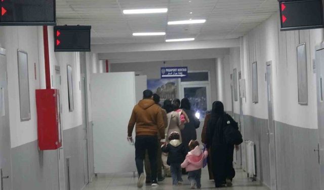 Vali Kalaylı: 'Suriyelilerin gönüllü geri dönüş süreci kesintisiz sürüyor'