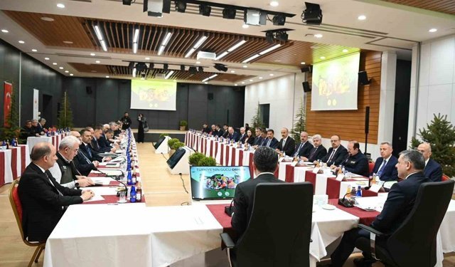 Vali Sözer, Orman Yangınları Koordinasyon Toplantısına katıldı