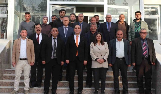 Vali Taşolar'dan Halfeli Beldesine iade-i ziyaret