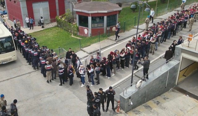 Yasa dışı bahis operasyonunda yakalanan 81 şüpheli adliyeye sevk edildi: Yoğun güvenlik önlemleri alındı