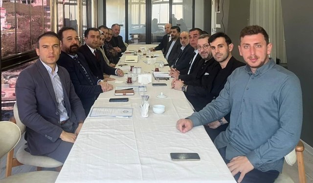 Kalkandere'de Eğitim Kurumları Değerlendirme Toplantısı