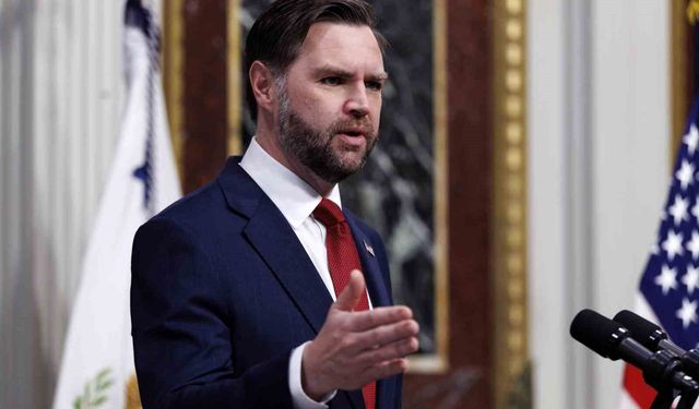 ABD Başkan Yardımcısı Vance: '(İran'la görüşmeler) İlerleme kaydettiğimizi düşünüyorum'