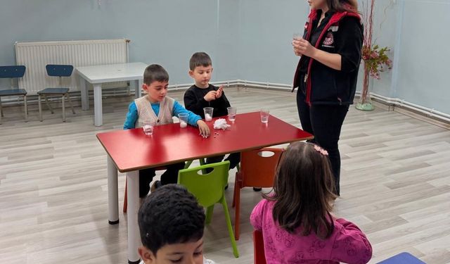 Aydıntepe'de miniklere ata tohumunun önemi ve ekolojik tarım anlatıldı