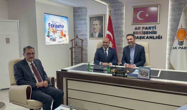 Bakan Bayraktar: '600 milyon dolarlık yatırım olacak, bin 500'e yakın yeni istihdamı Eskişehir'imize kazandırzacağız'