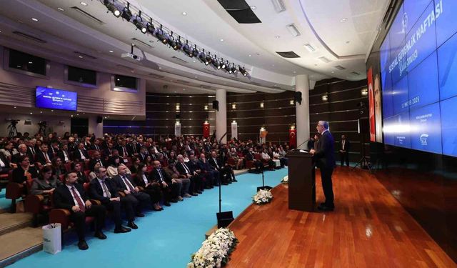 Bakan Işıkhan: 'Türkiye dünyanın en kapsayıcı Genel Sağlık Sigortası sistemlerinden birine sahiptir'