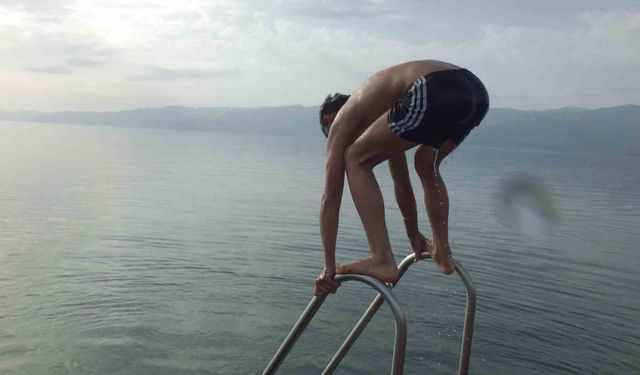 Balıkesir'de deniz sezonu açıldı