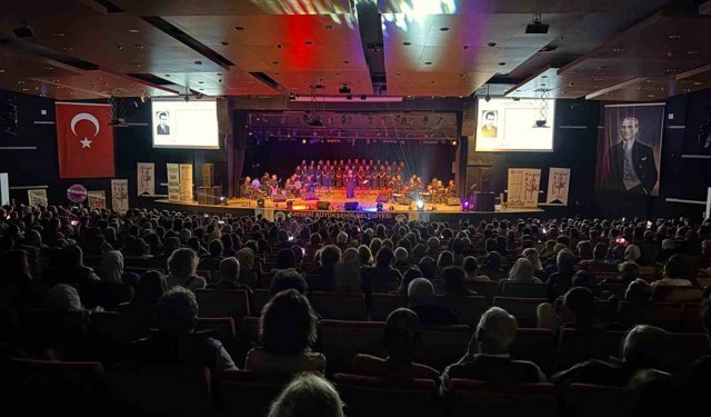 'Bir Türkü, Bin Duygu' temalı konserin ilki Kayseri'de yapıldı