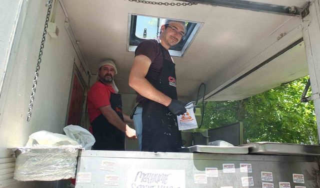 Burhaniye'de lokma ve pilav hayrı geleneği devam ediyor
