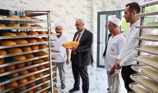 Çameli'nde ilk emek, ilk ekmek vatandaşla buluştu