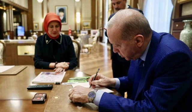 Cumhurbaşkanı Erdoğan, kurban vekaletini Türk Kızılay'a verdi