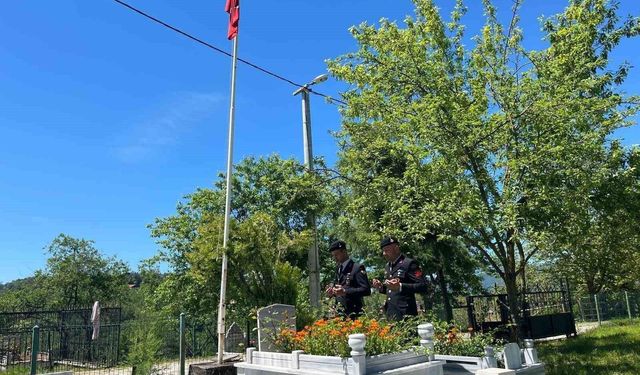 Düzce'de şehit Jandarma Er Recep Erdoğan dualarla anıldı