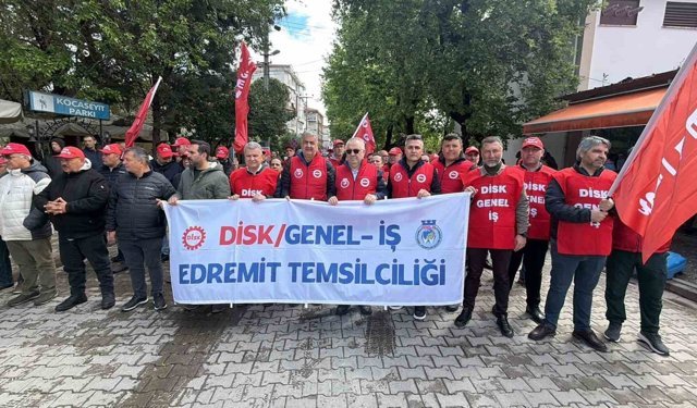 Edremit'te 1 Mayıs kutlandı