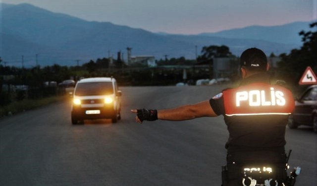 Erzincan'da aranması bulunan 56 şahıs yakalandı
