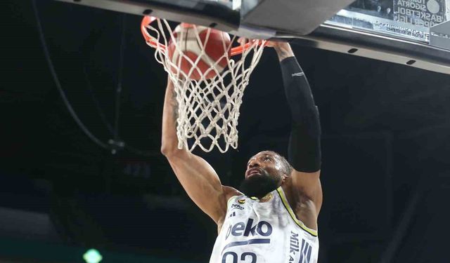 Fenerbahçe yarı finalde