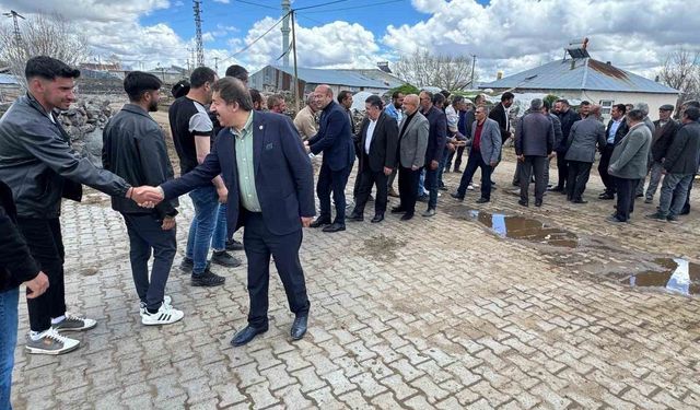 Fırat, Tekman ve Karayazı'da halkla buluştu