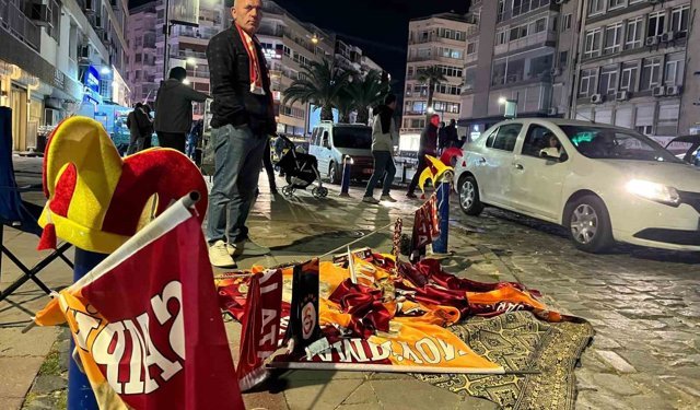Galatasaray'ın mağlubiyeti İzmirli seyyar satıcıları da vurdu