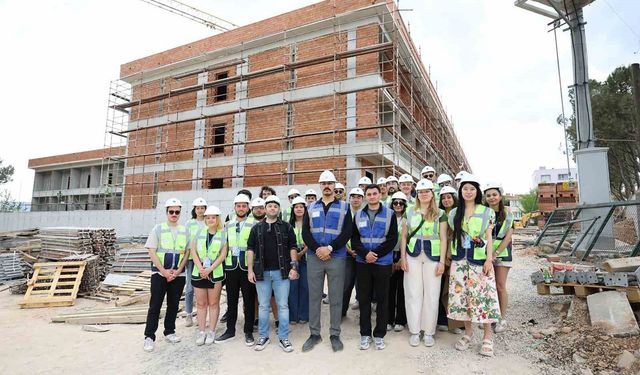Geleceğin mühendisleri huzurevi inşaatını gezdi