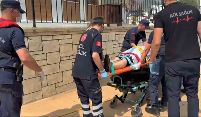 Gezi teknesinde yaralanan vatandaşa Sahil Güvenlikten tıbbi tahliye