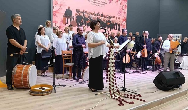 Gömeç' de bahara merhaba konseri yoğun ilgi gördü