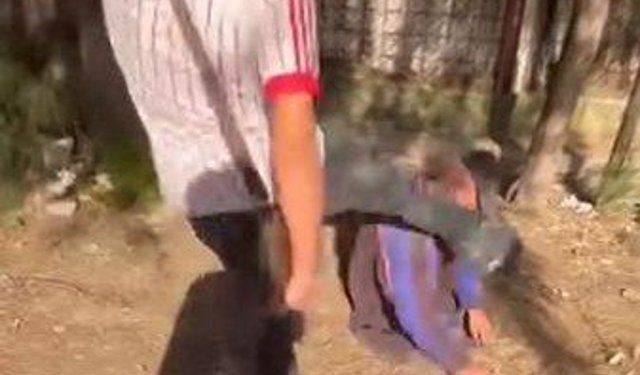 İzmir'de yaşlı adama tekmeyle saldıran şüpheliler tutuklandı