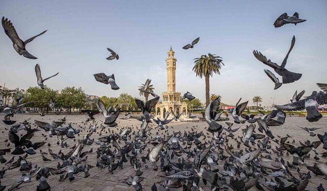 İZPA'dan geleceğe çağrı: 'İki Çizgi Arasında'