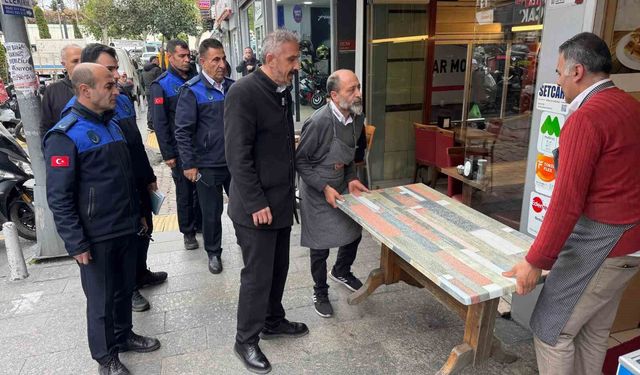 Kağıthane'de kaldırım işgallerine sıkı denetim