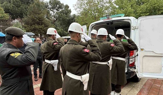 Kıbrıs gazisi son yolculuğuna uğurlandı