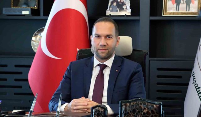 Özdemir: 'Bayramlar, kardeşlik ve dayanışmanın en güçlü sembolüdür'