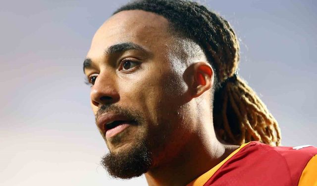 Sacha Boey, Galatasaray ile 100. resmi maçına çıktı
