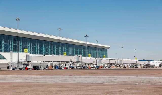 TAV Havalimanları Kazakistan Hükümeti'yle Almatı Havalimanı işbirliği protokolü imzaladı