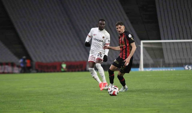 Trendyol Süper Lig: Fatih Karagümrük: 1 - Gençlerbirliği: 0 (Maç sonucu)