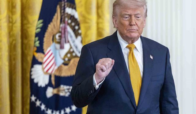 Trump: 'İran'da zenginleştirilmiş uranyuma yaklaşanı havaya uçururuz'