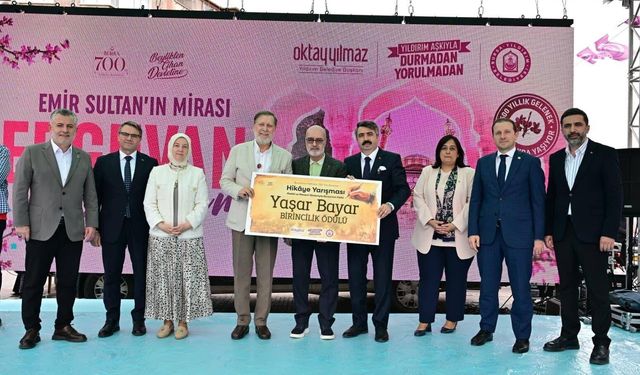 Yaşar Bayar'a birincilik ödülü