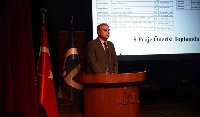 YEMYO öğrencileri akademik başarılarıyla ödüllendirildi