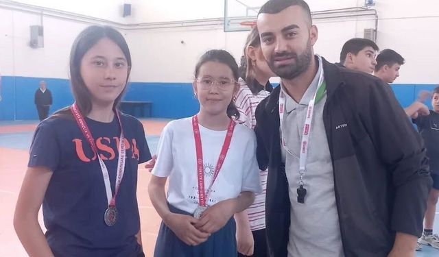 Yenipazar'da geleneksel çocuk oyunları heyecanı yaşandı