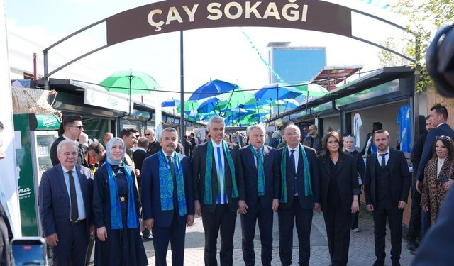Ankara'da  Rize Günleri’nde “Çay Sokağı” açıldı
