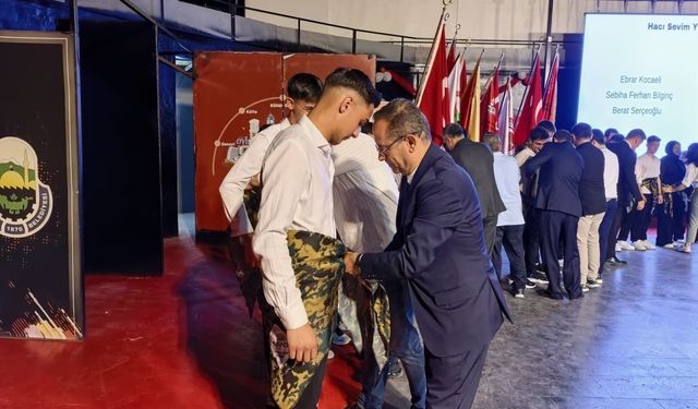 1100 yıl önceki gelenekle mezun oldular