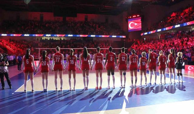A Milli Kadın Voleybol Takımı, Fransa'yı 3-0 mağlup etti