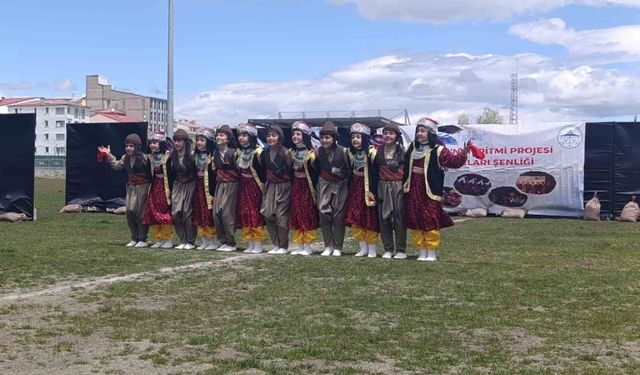 Anadolu'nun ritmi Kars'ta yeniden yankılandı