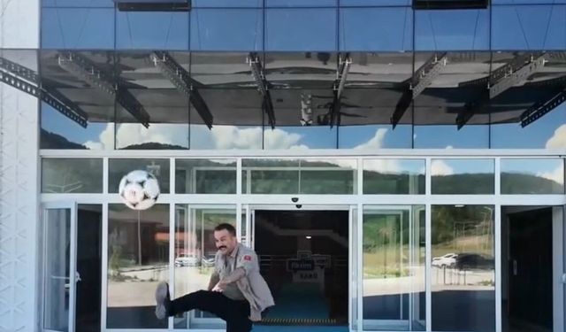Bartın Üniversitesinden A Milli Takım'a destek videosu